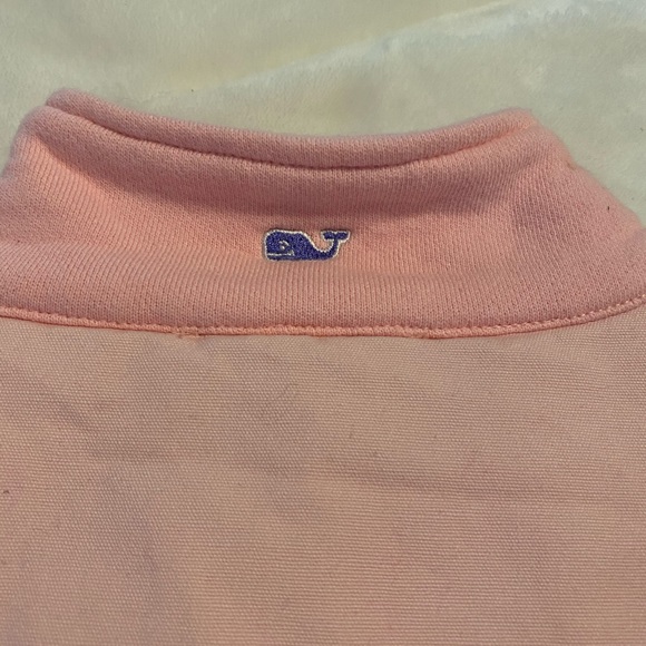 Light pink vineyard vines pullover - Picture 3 of 3